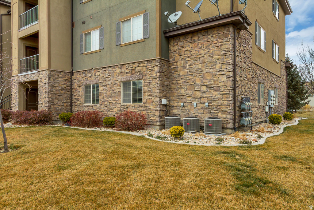 203 E JORDAN RIDGE BLVD #204 Saratoga Springs, UT 84045