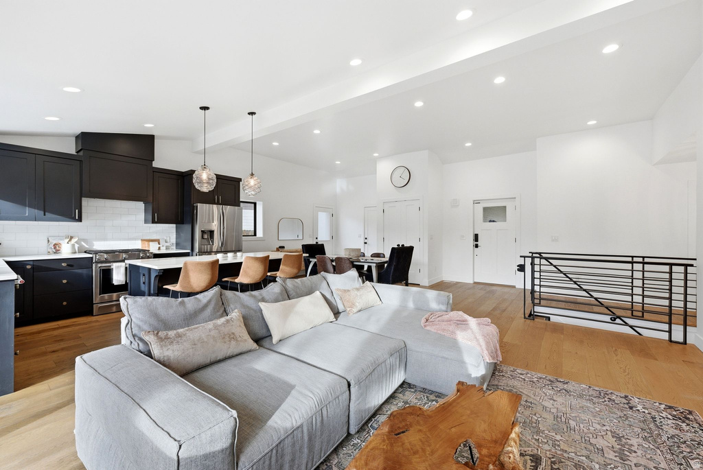 4020 S OLIVER DR Holladay, UT 84124