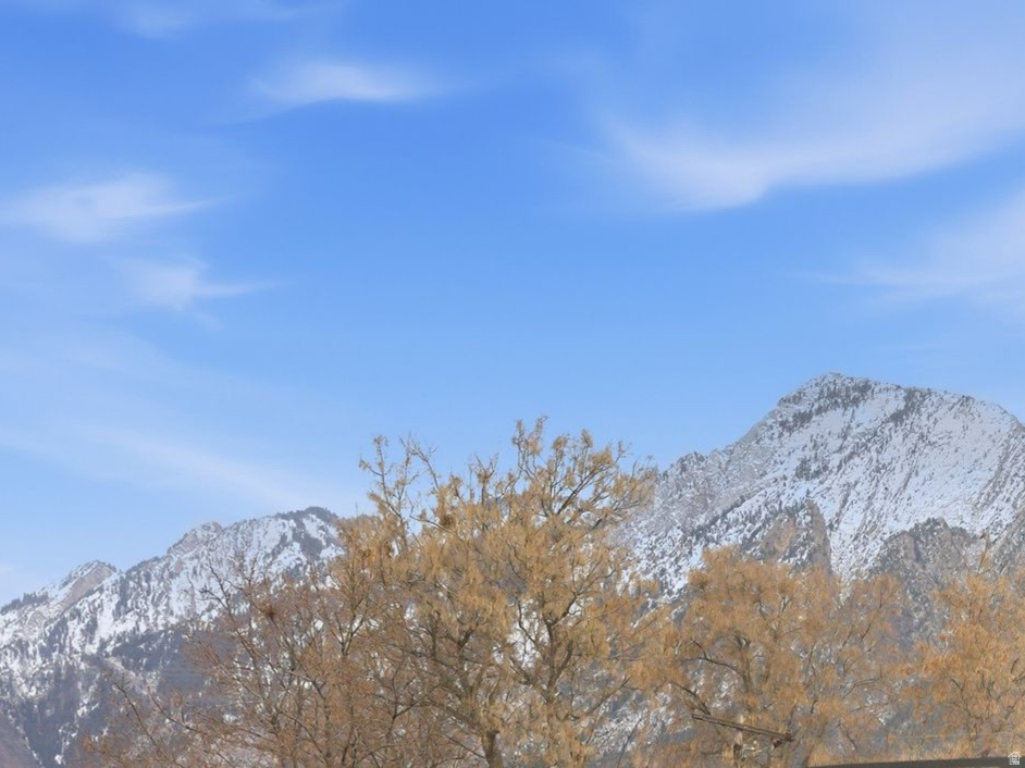 4020 S OLIVER DR Holladay, UT 84124