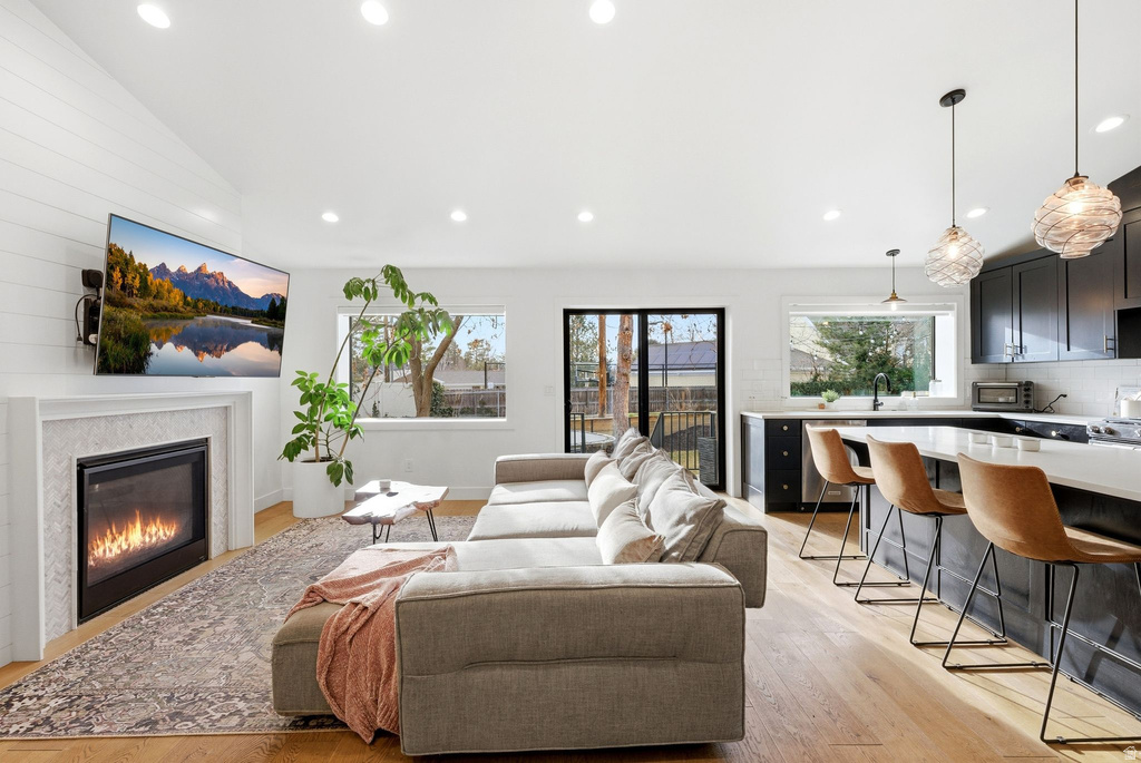 4020 S OLIVER DR Holladay, UT 84124