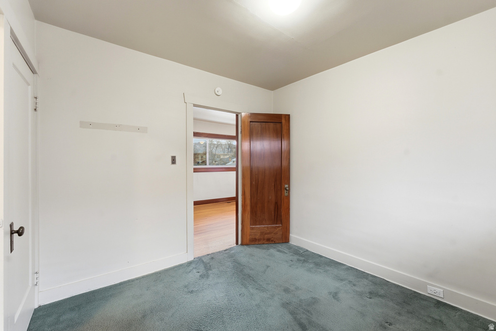 687 E 6TH AVE Salt Lake City, UT 84103