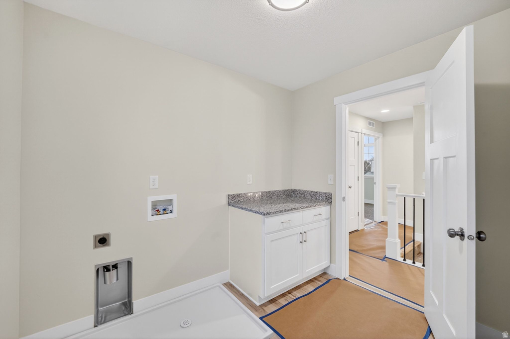 5781 S TRIPP LN Murray, UT 84123