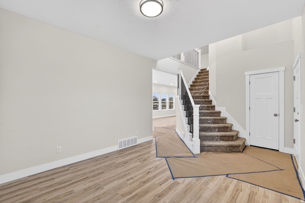 5781 S TRIPP LN Murray, UT 84123