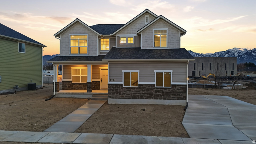 5781 S TRIPP LN Murray, UT 84123