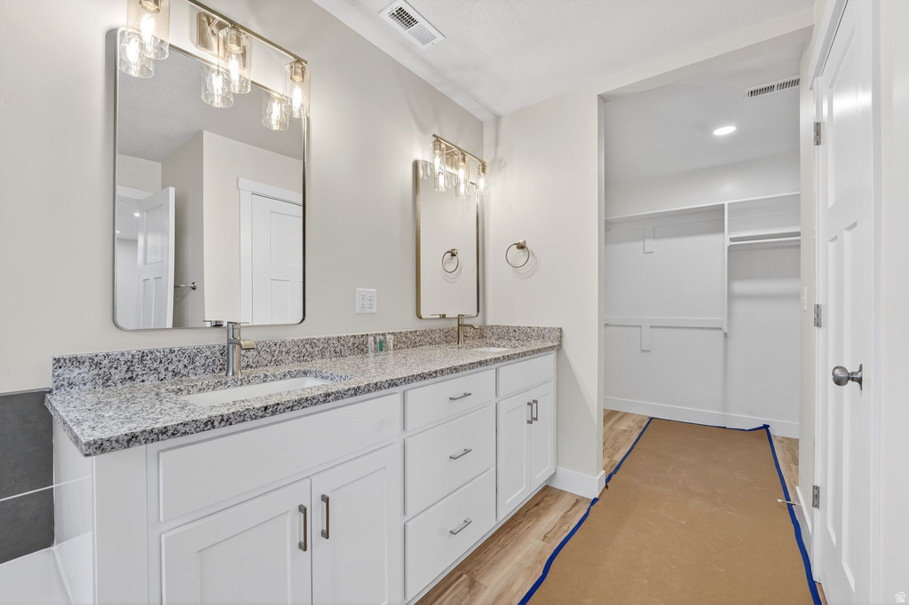 5781 S TRIPP LN Murray, UT 84123