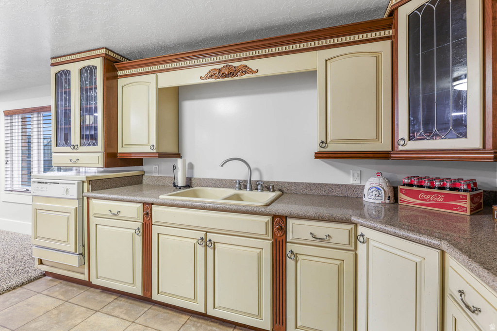 2342 E CHARROS RD Sandy, UT 84092