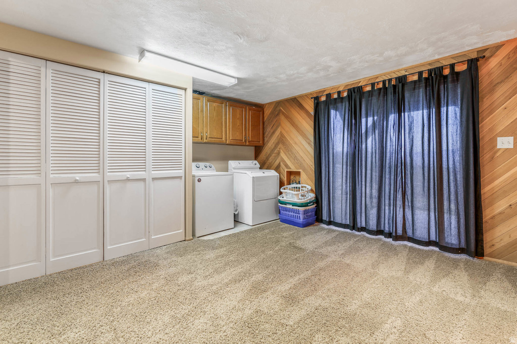 2342 E CHARROS RD Sandy, UT 84092