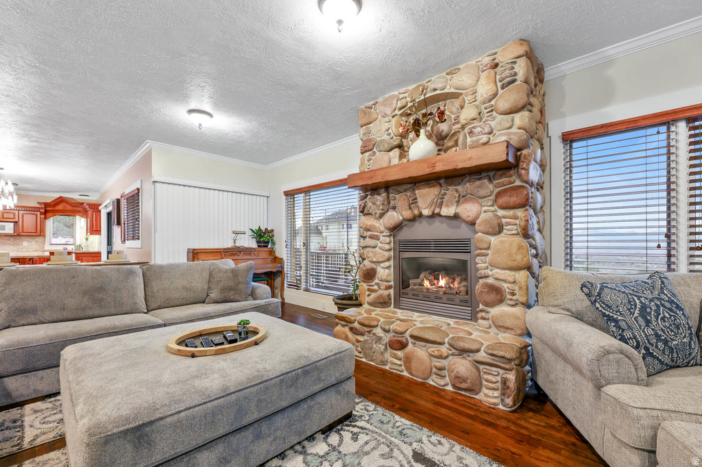 2342 E CHARROS RD Sandy, UT 84092