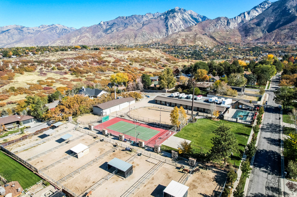 2342 E CHARROS RD Sandy, UT 84092