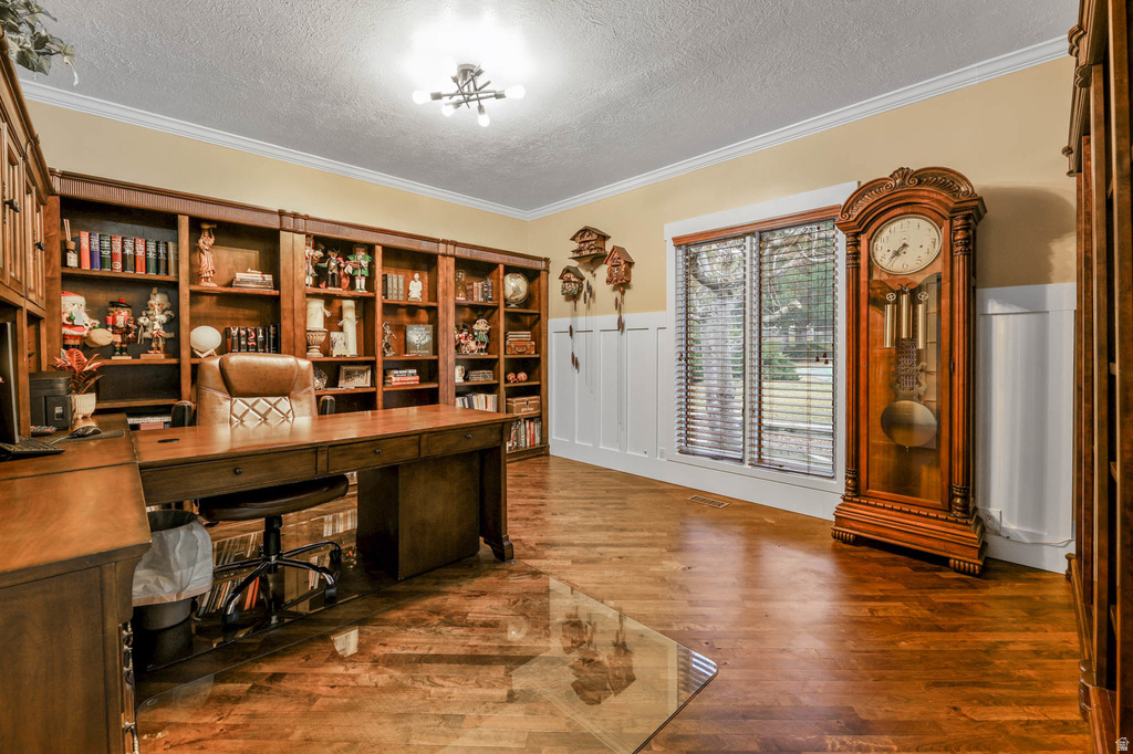 2342 E CHARROS RD Sandy, UT 84092