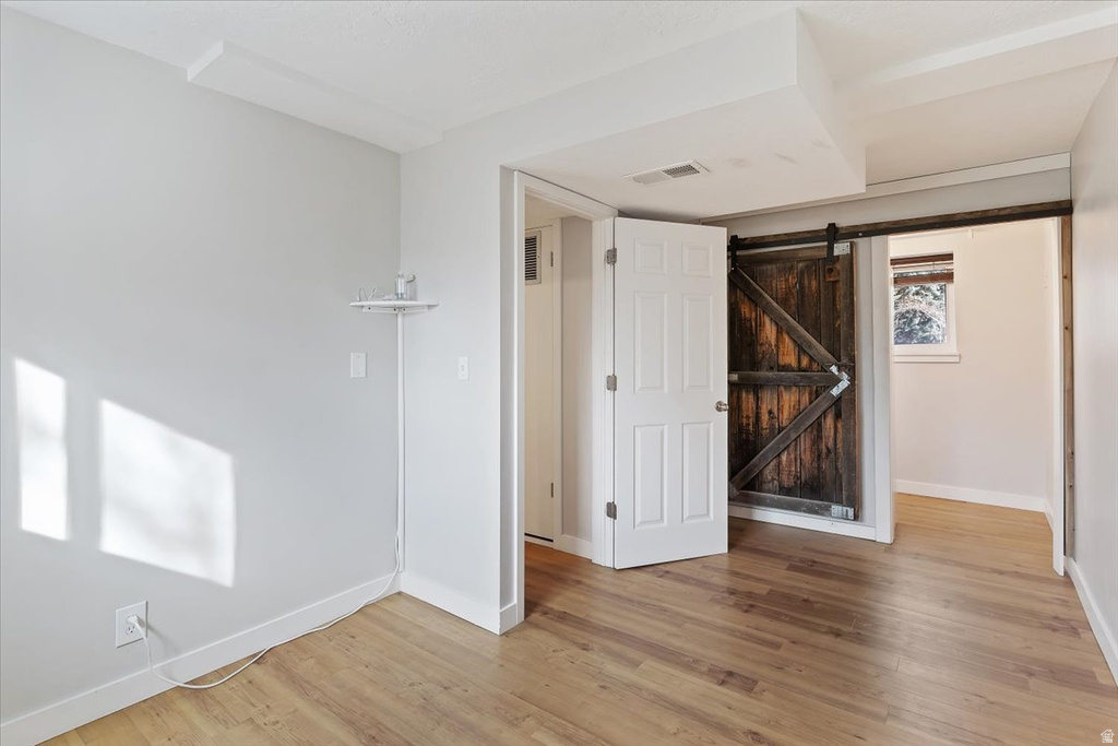 1593 E 6600 S Uintah, UT 84405