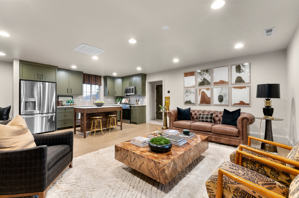 479 W SUMMIT LN Kaysville, UT 84037