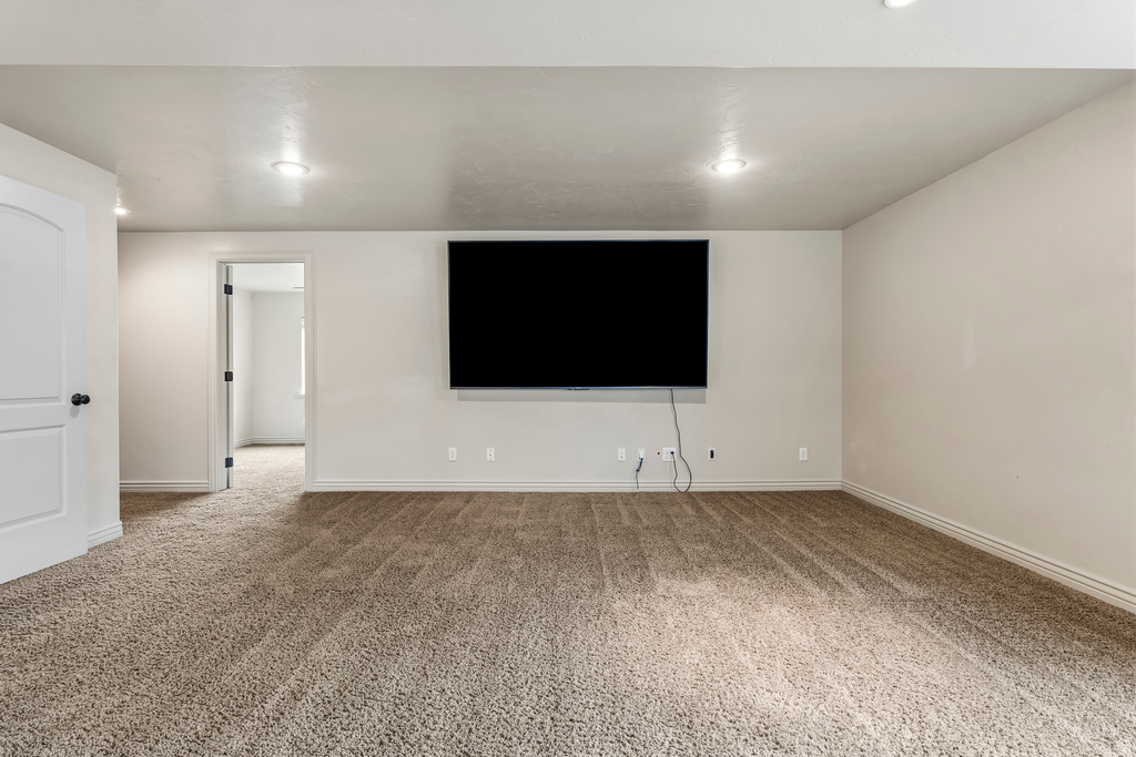 1535 N 950 W Orem, UT 84057