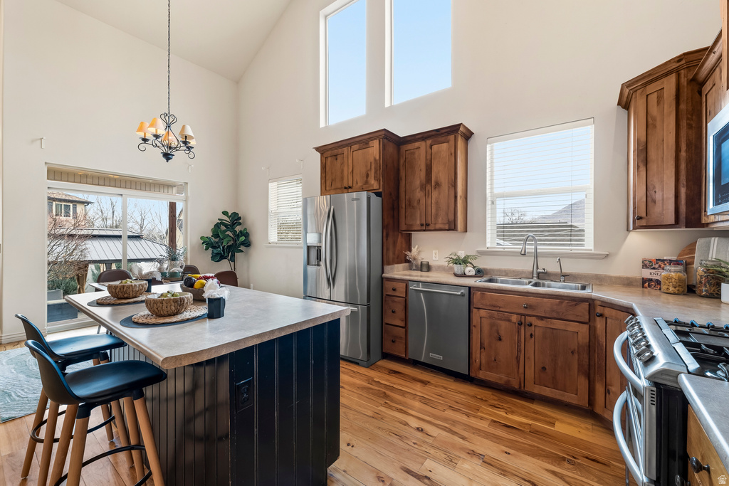 1535 N 950 W Orem, UT 84057