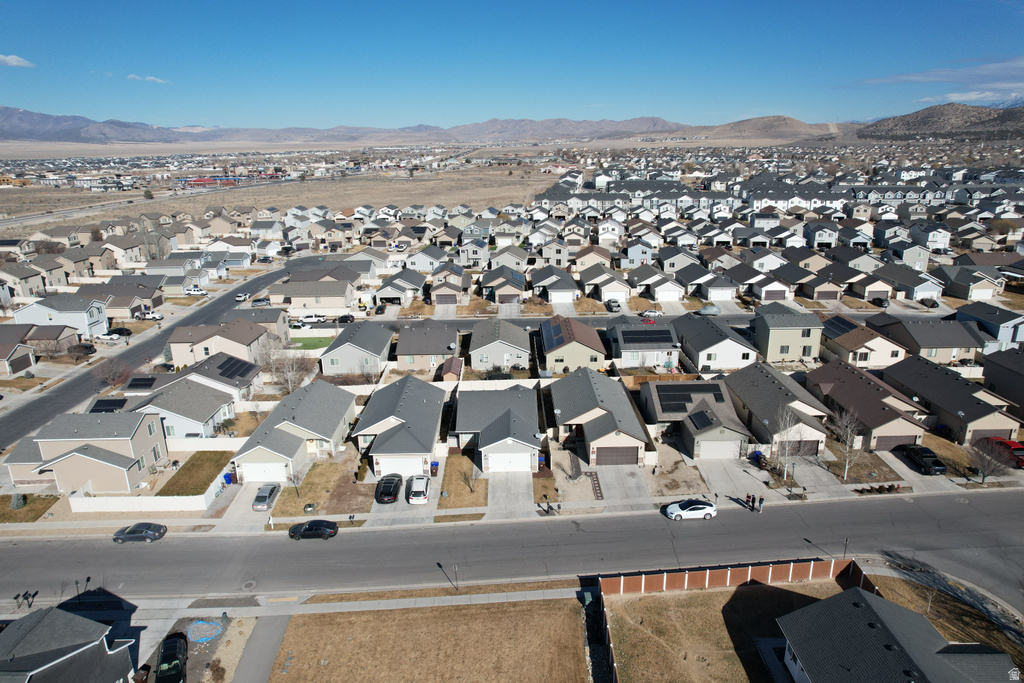 1663 E SHADOW DR Eagle Mountain, UT 84005