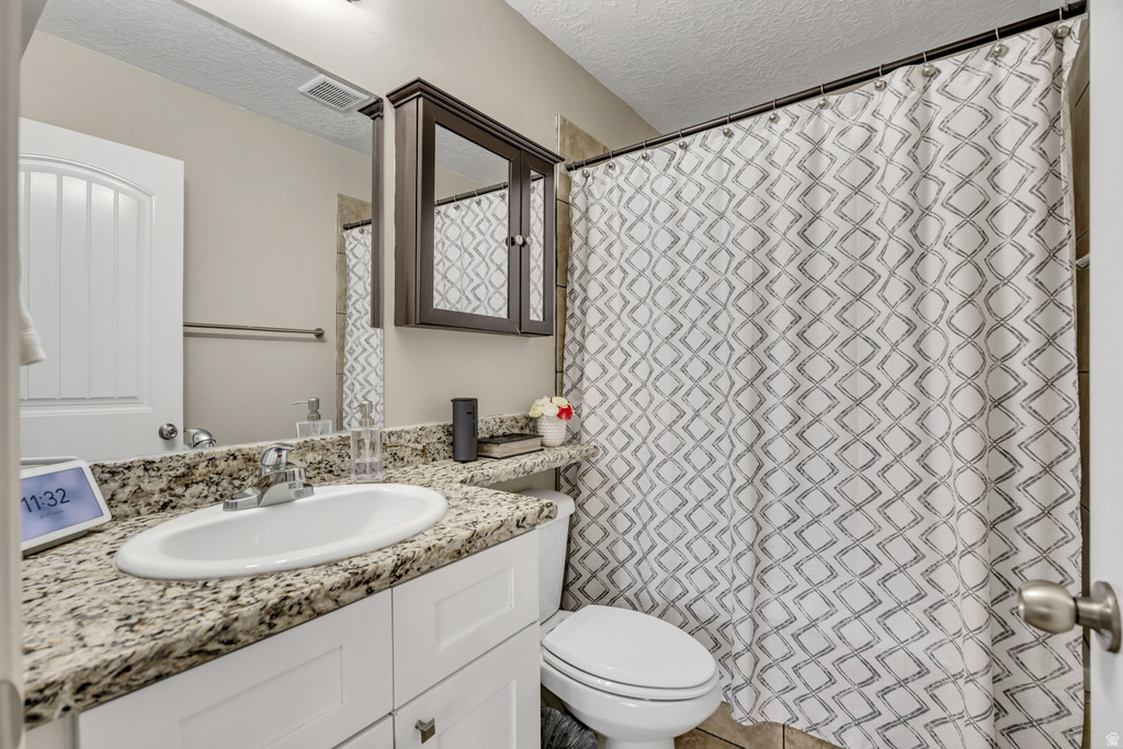 1663 E SHADOW DR Eagle Mountain, UT 84005