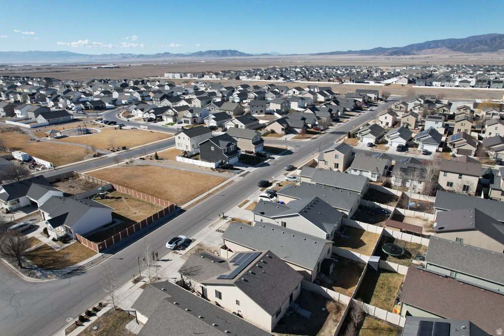 1663 E SHADOW DR Eagle Mountain, UT 84005