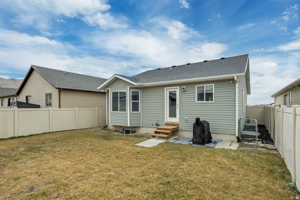 1663 E SHADOW DR Eagle Mountain, UT 84005