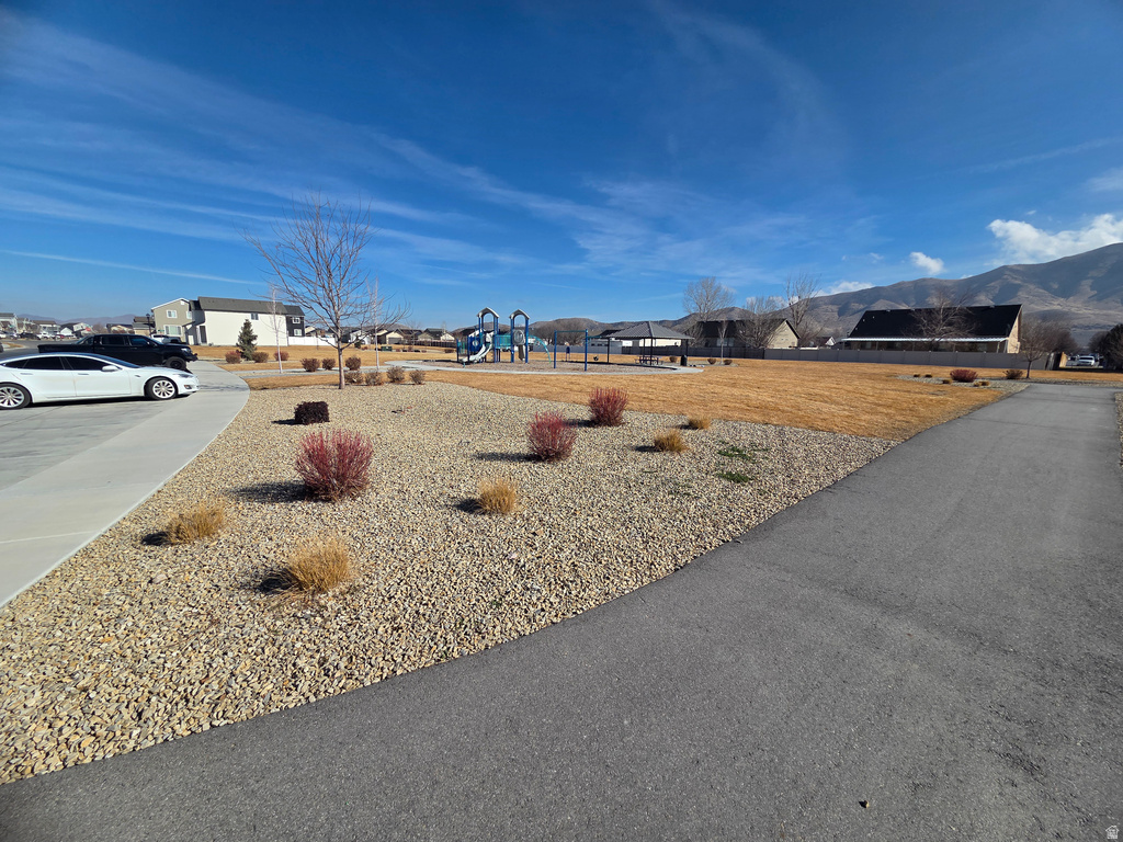 1663 E SHADOW DR Eagle Mountain, UT 84005