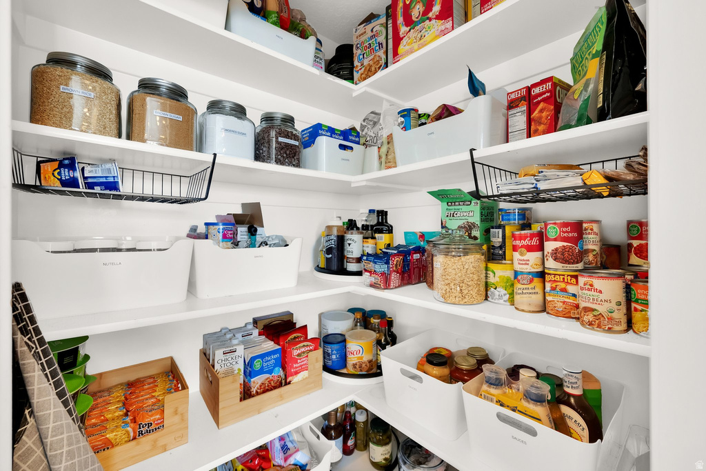 1072 S 925 E Salem, UT 84653