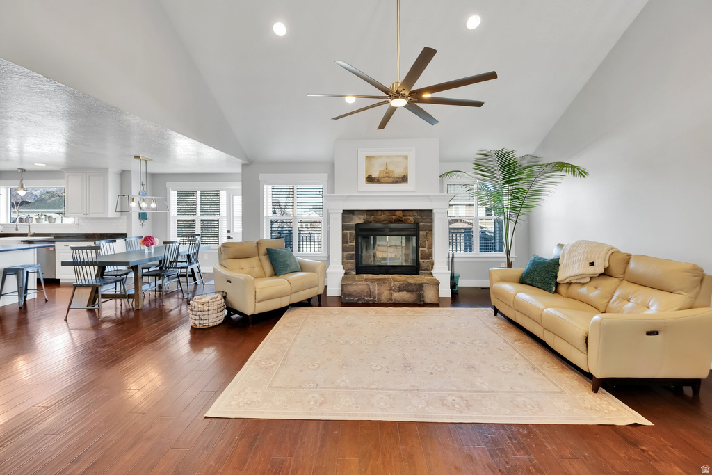 1072 S 925 E Salem, UT 84653