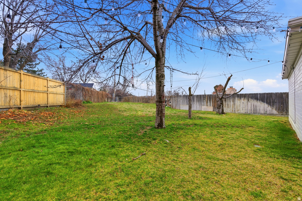 2 E WICKER LN Bountiful, UT 84010