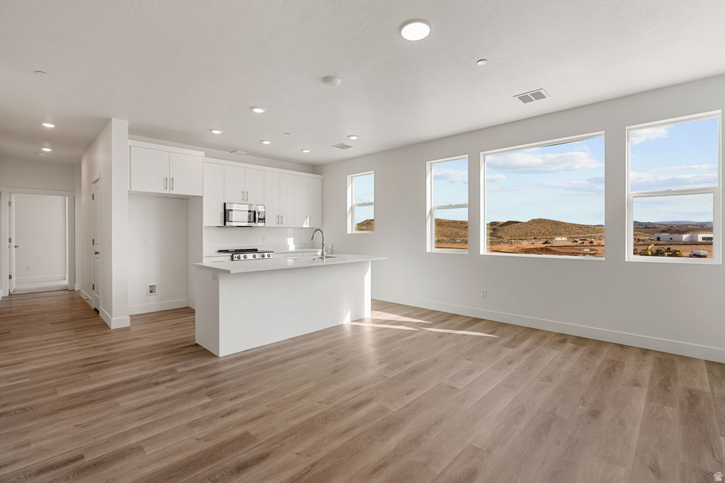 5599 S CARNELIAN PKWY #207 St George, UT 84790