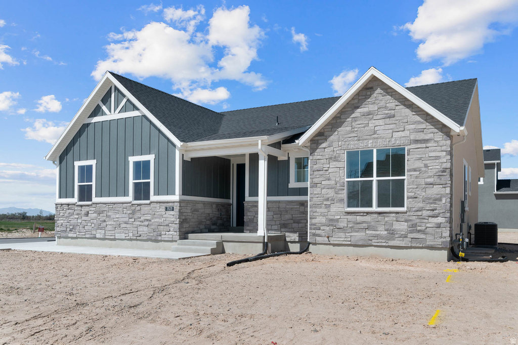 3828 W 2300 N Clinton, UT 84015
