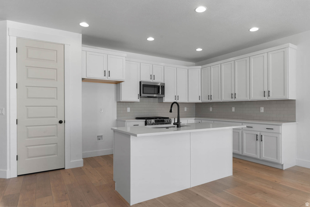 3828 W 2300 N Clinton, UT 84015