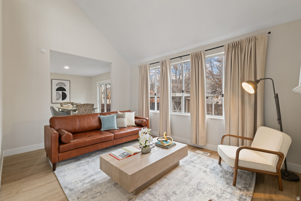 1310 W COUNTRYWOOD LN West Jordan, UT 84088