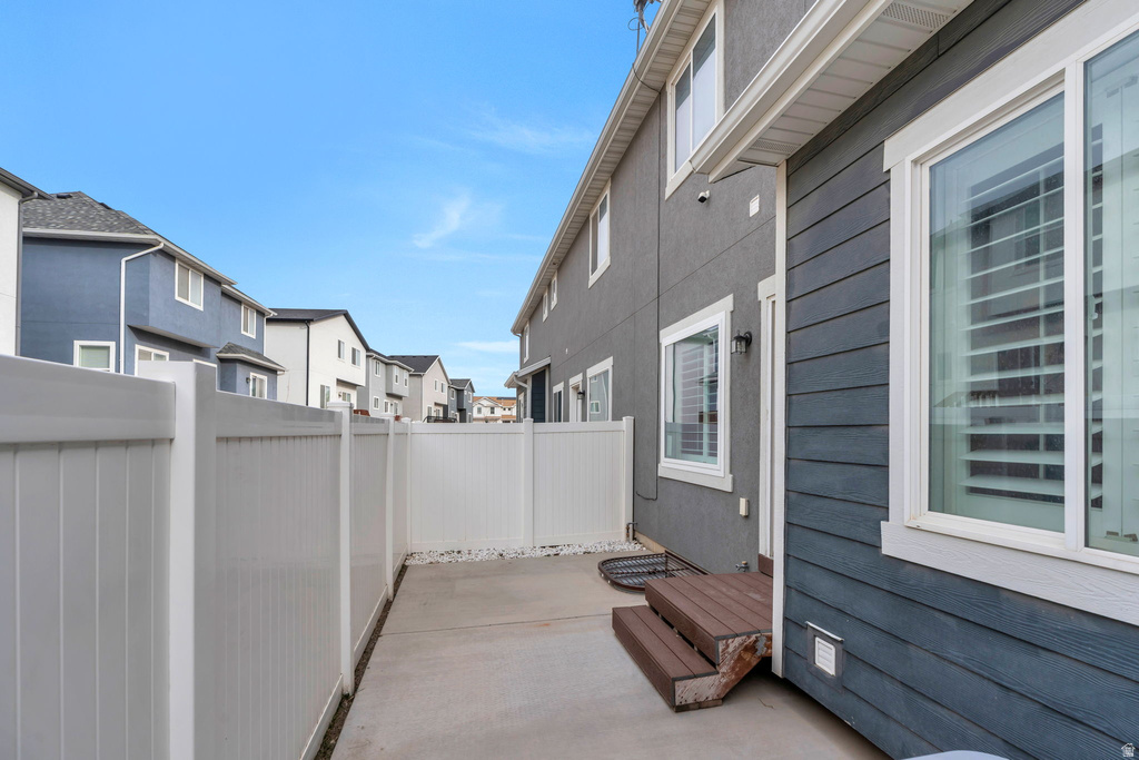 7217 N CLOVER LEAF LN Eagle Mountain, UT 84005