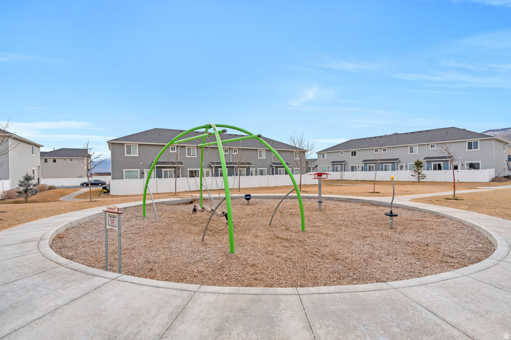 7217 N CLOVER LEAF LN Eagle Mountain, UT 84005