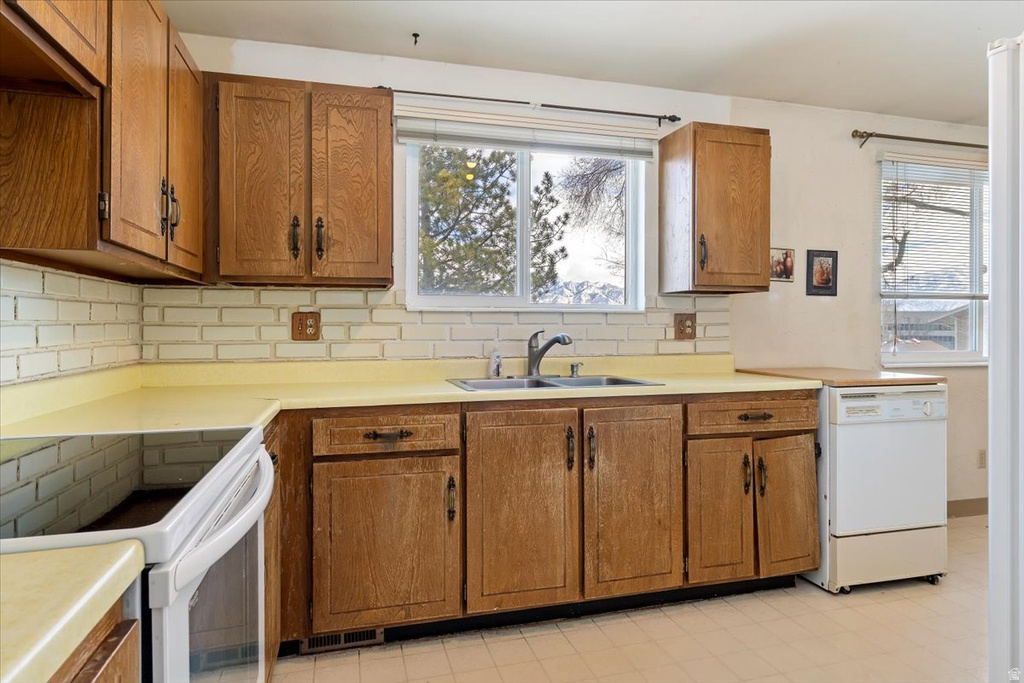 6293 S BEN AIR DR Taylorsville, UT 84129