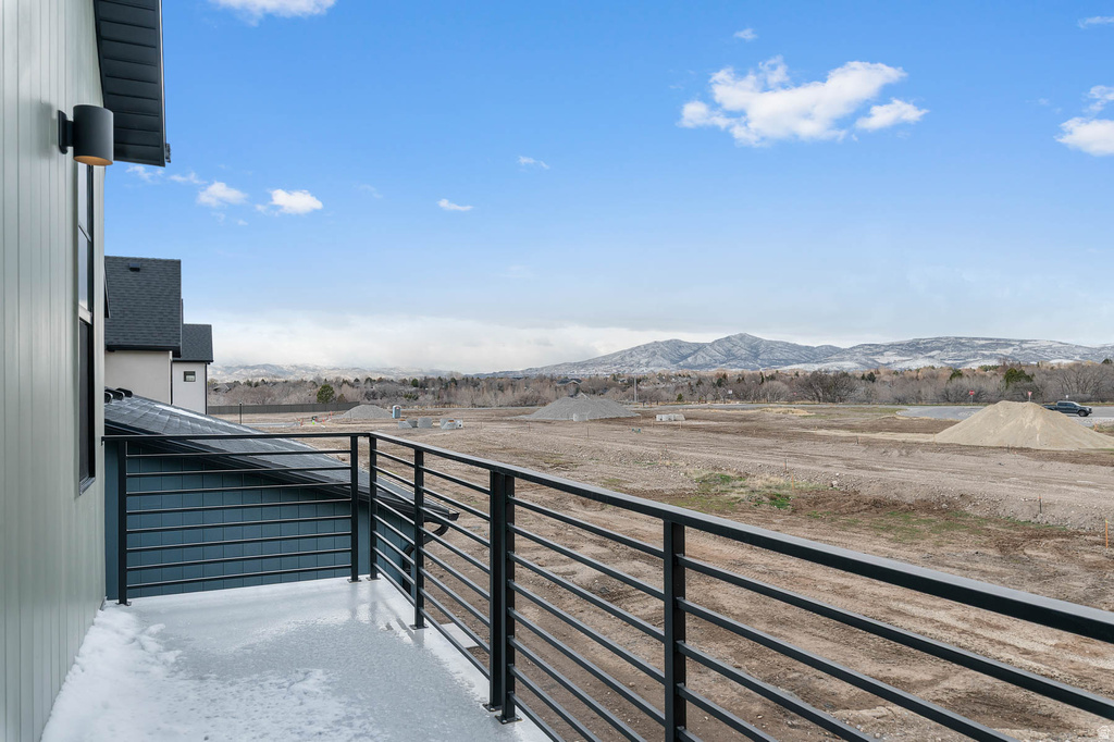 5022 W GREEN ASH LN Highland, UT 84003