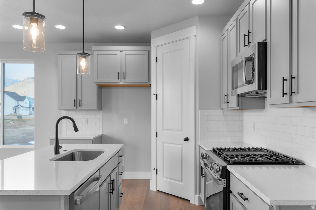 5022 W GREEN ASH LN Highland, UT 84003