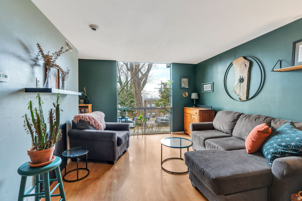 438 N CENTER ST #201 Salt Lake City, UT 84103