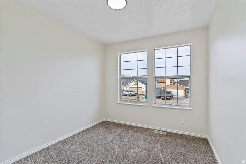 4270 S 2900 W Roy, UT 84067