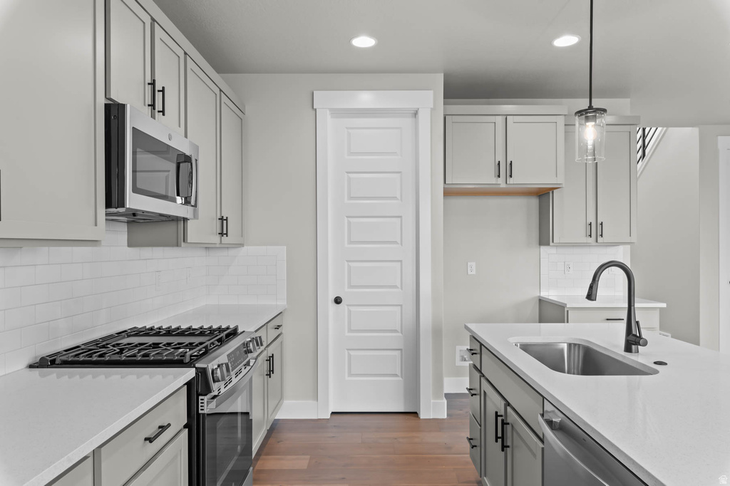 4992 W GREEN ASH LN Highland, UT 84003