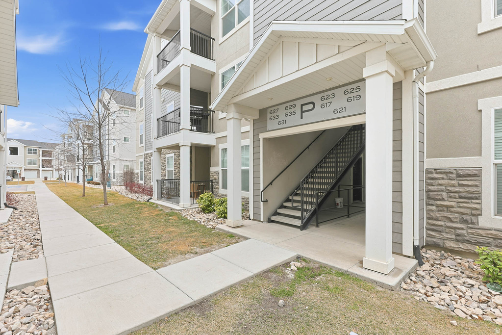 625 N EMERY LN Vineyard, UT 84059