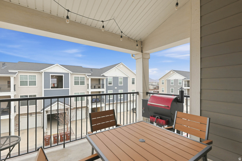 625 N EMERY LN Vineyard, UT 84059