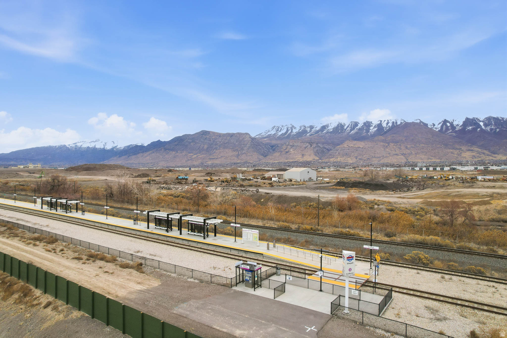 625 N EMERY LN Vineyard, UT 84059