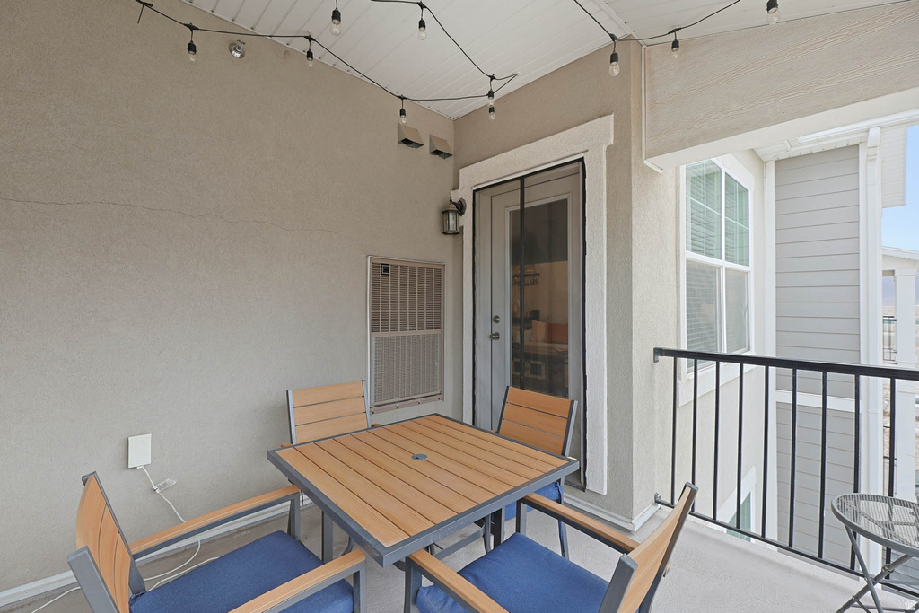 625 N EMERY LN Vineyard, UT 84059