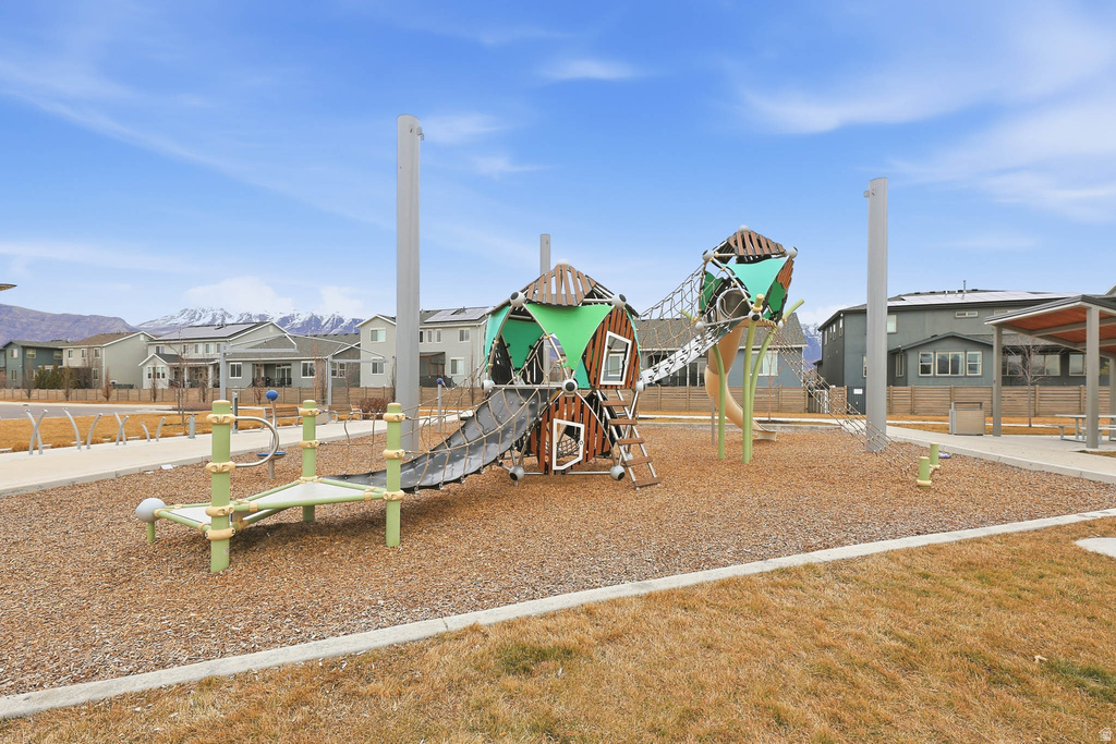 625 N EMERY LN Vineyard, UT 84059