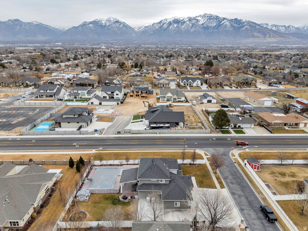 3208 W 10540 S South Jordan, UT 84095