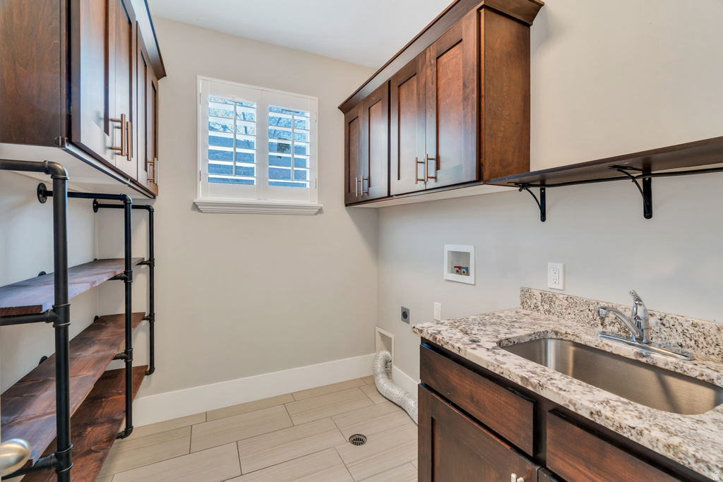 3208 W 10540 S South Jordan, UT 84095