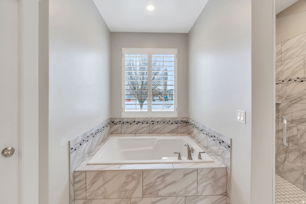 3208 W 10540 S South Jordan, UT 84095