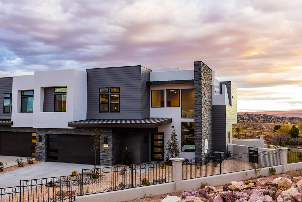 2166 N DOUBLE EAGLE LN Washington, UT 84780