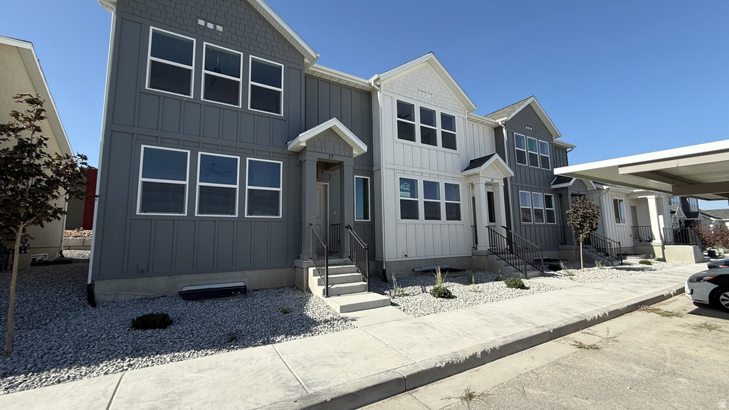 241 W 1160 N #18 Tooele, UT 84074