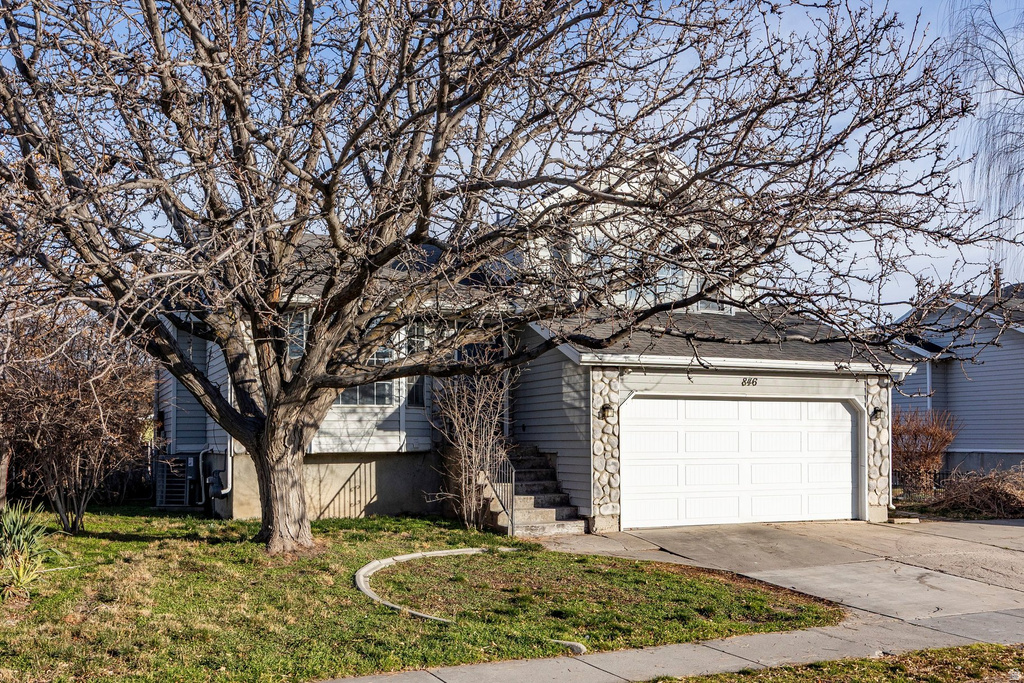 846 N STARCREST DR Salt Lake City, UT 84116