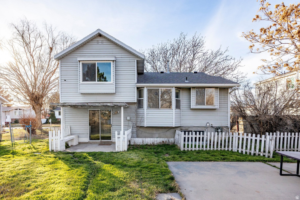 846 N STARCREST DR Salt Lake City, UT 84116